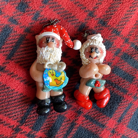 Handcrafted; Naked Santa & Mrs Claus; Ornaments - Picture 1 of 7